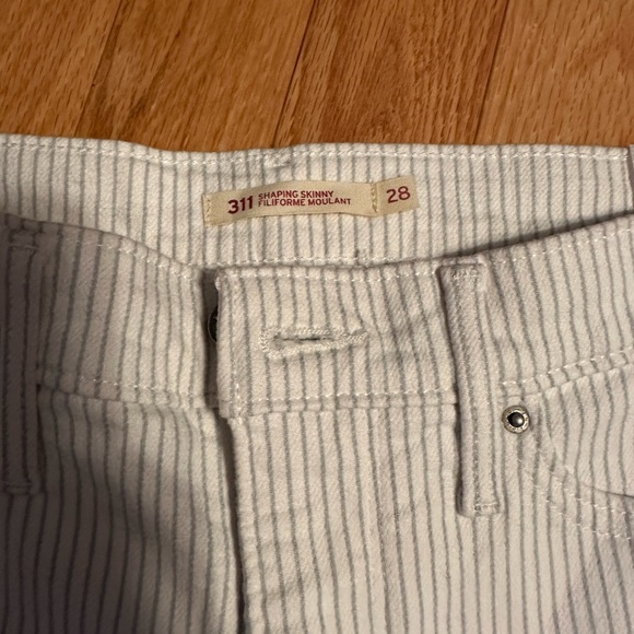 Levi jeans - Picture 5 of 6